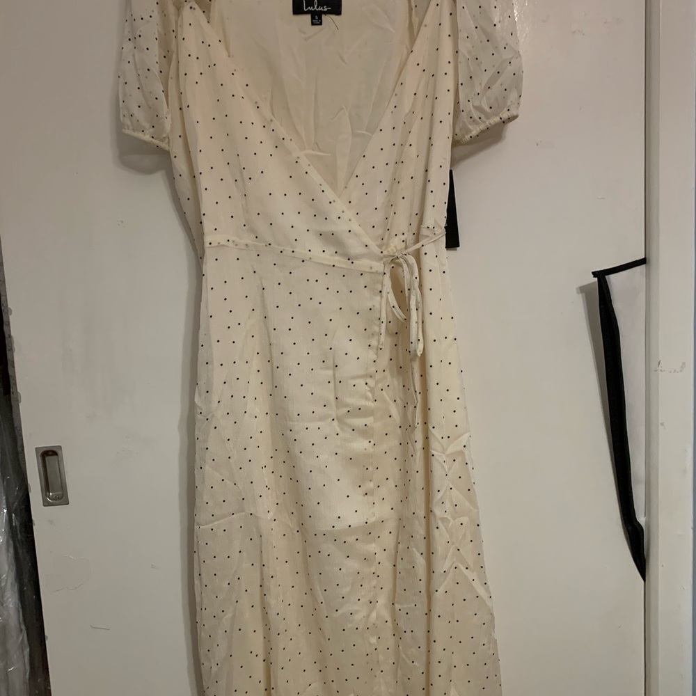 Lulus polka dot midi dress